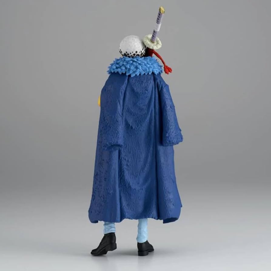 ワンピース　KING OF ARTIST THE TRAFALGAR.LAW Amazon.com: Banpresto - One Piece - The Trafalgar Law II